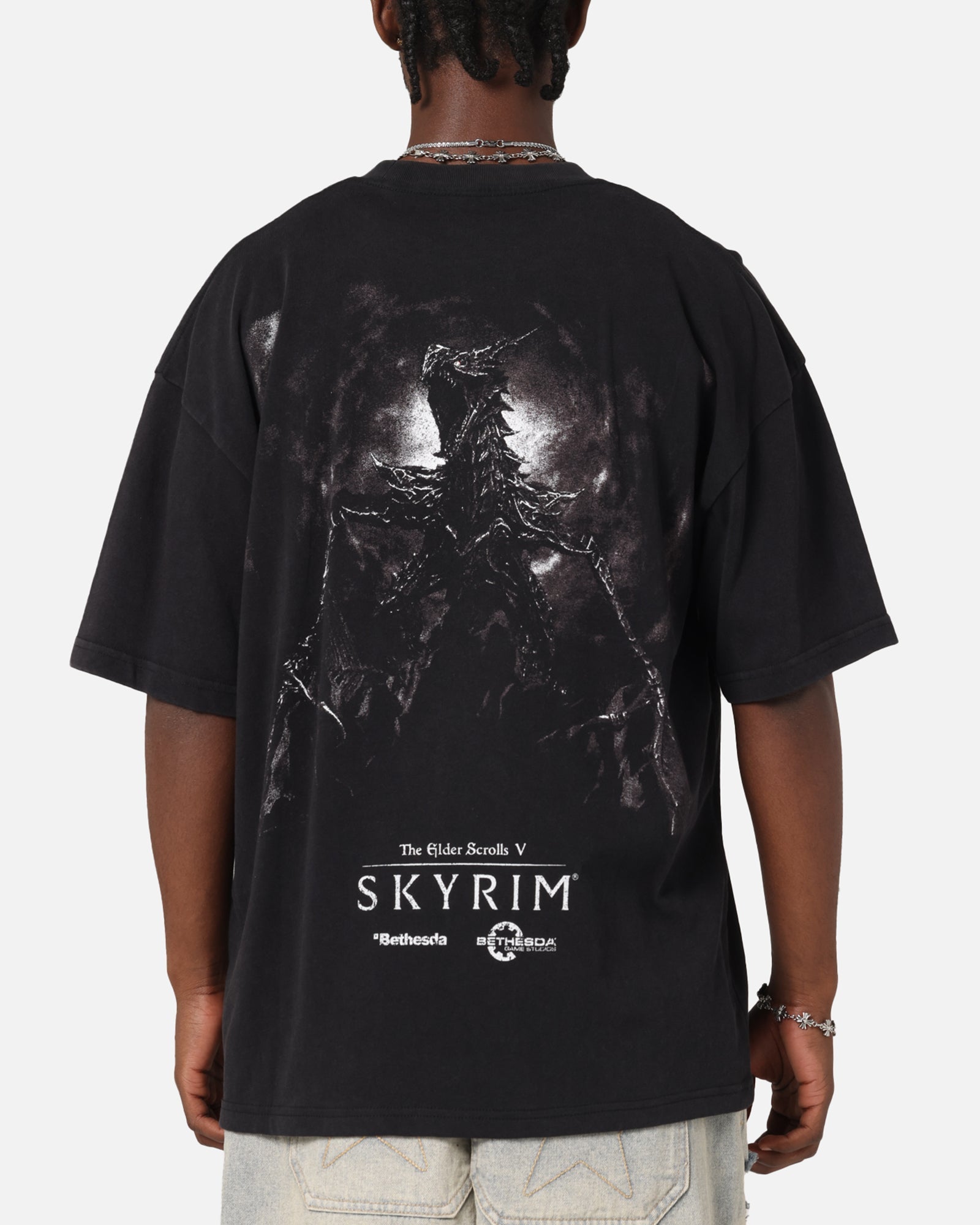 73 Studio X The Elder Scrolls V: Skyrim '11 Dragonborn Vintage T-Shirt Black Acidwash