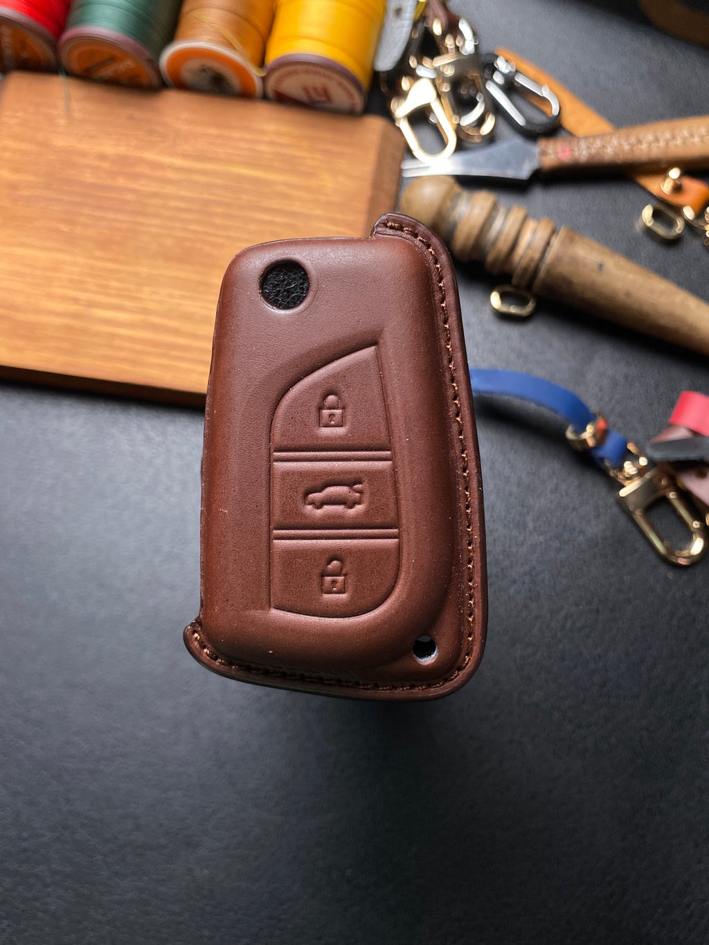 Leather Key Case for Ford Everest, Titanium