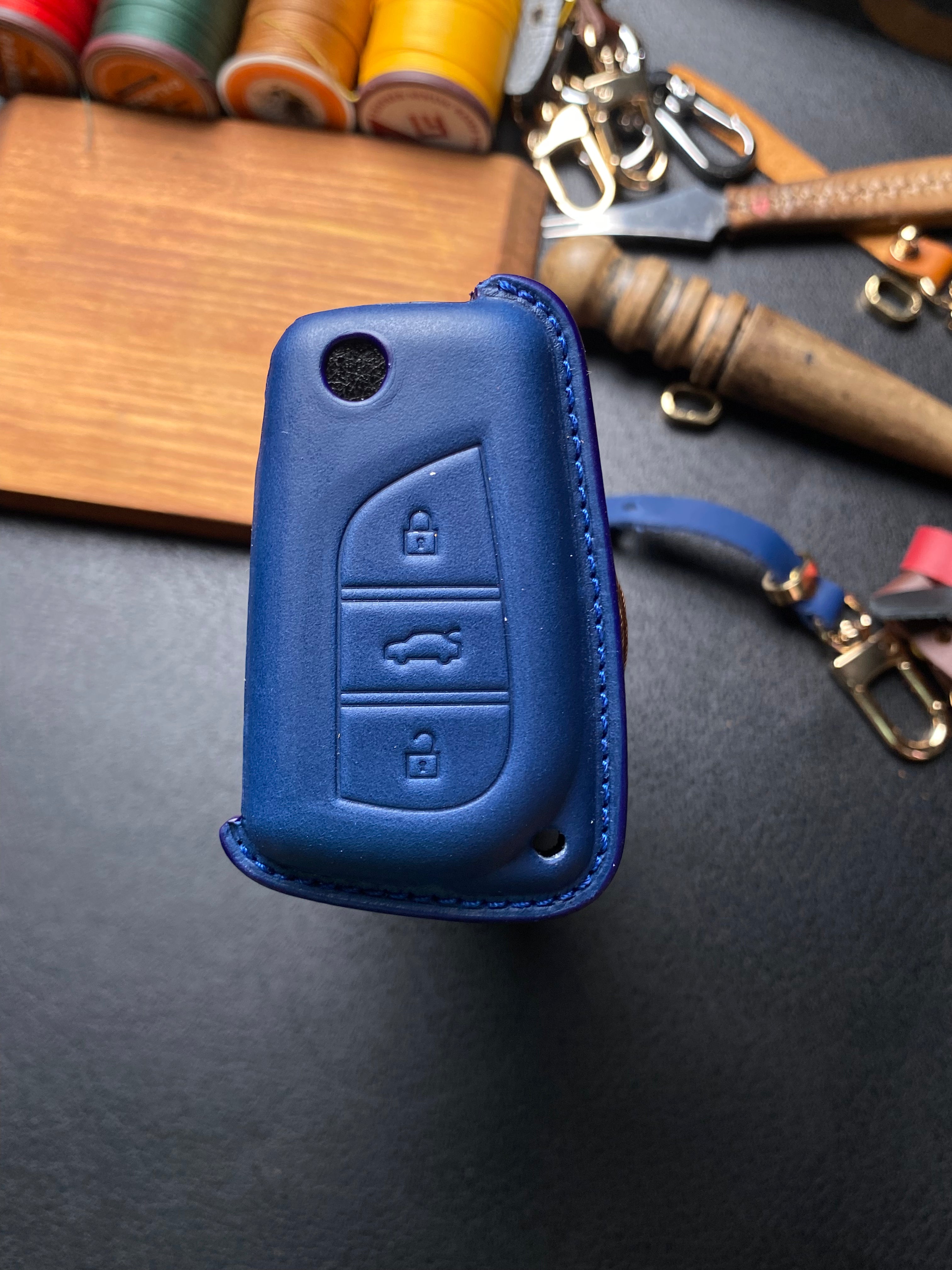 Leather Key Case for Ford Everest, Titanium