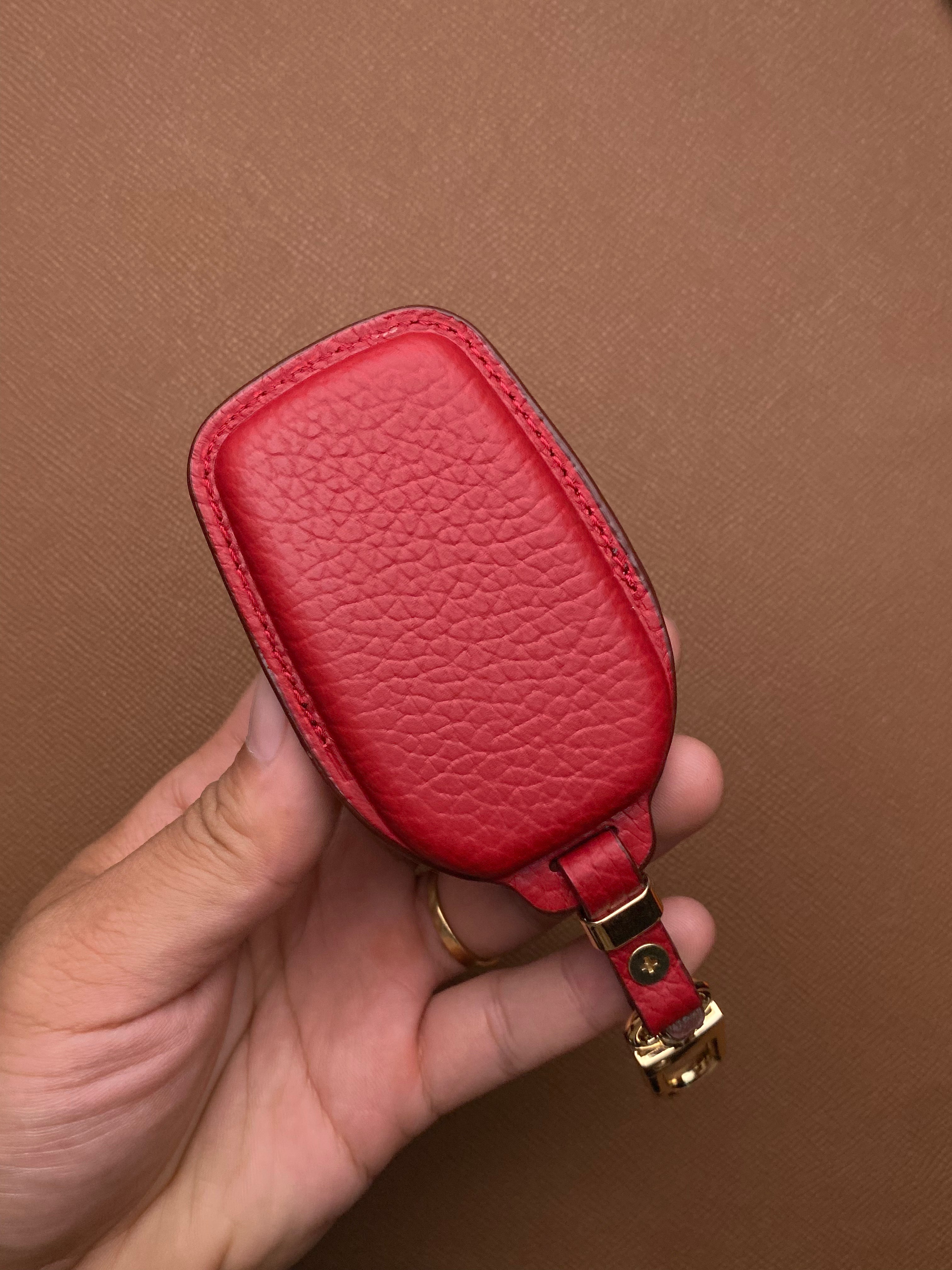 Leather Key Case for Toyota Fortuner, Innova V, Hilux G (2017-2022) 3-Button Smart Key - TOC3OTO