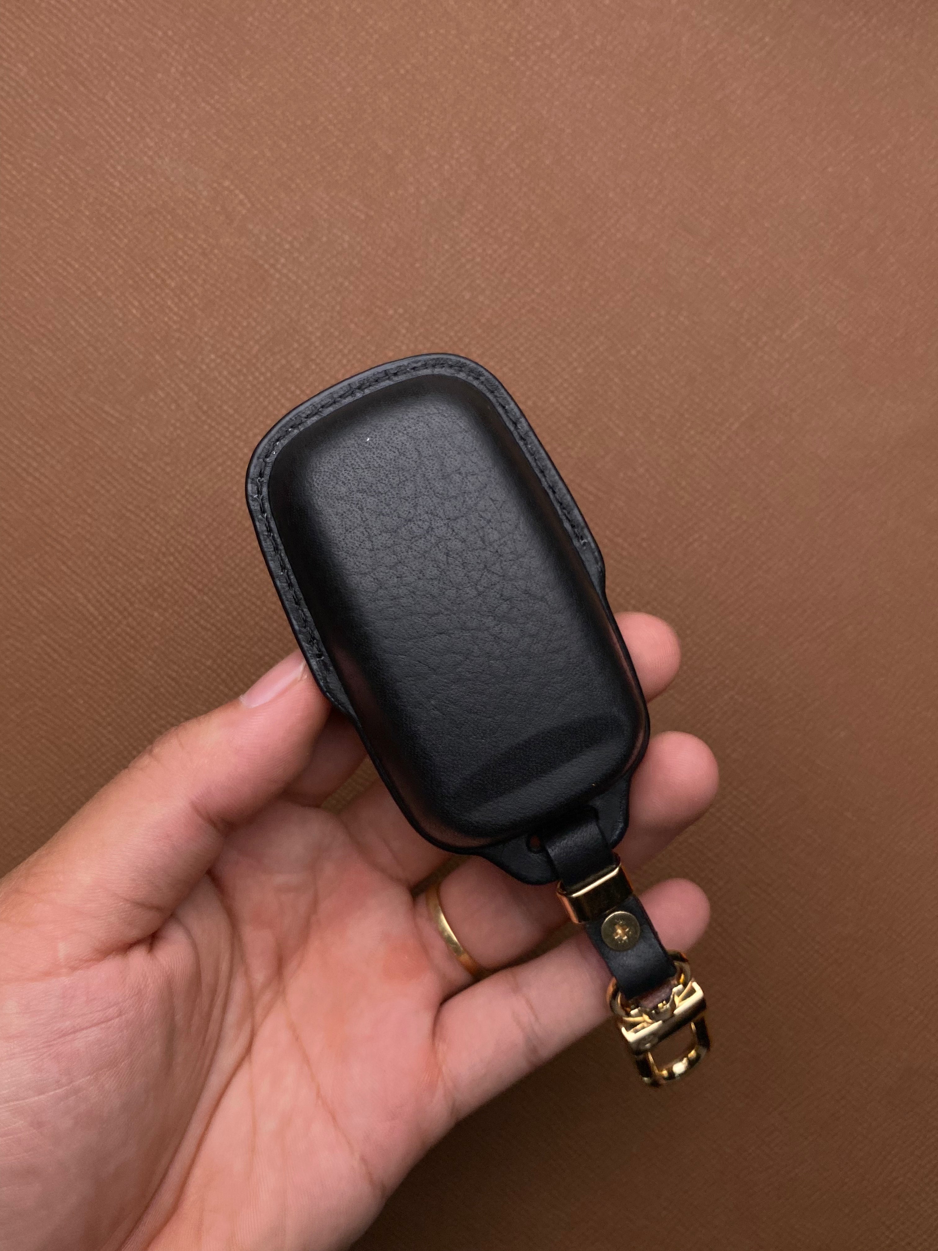 Leather Key Case for Toyota RAIZE, VELOZ, Wigo, AVANZA, Yaris Cross (2021-2022) - TOF2