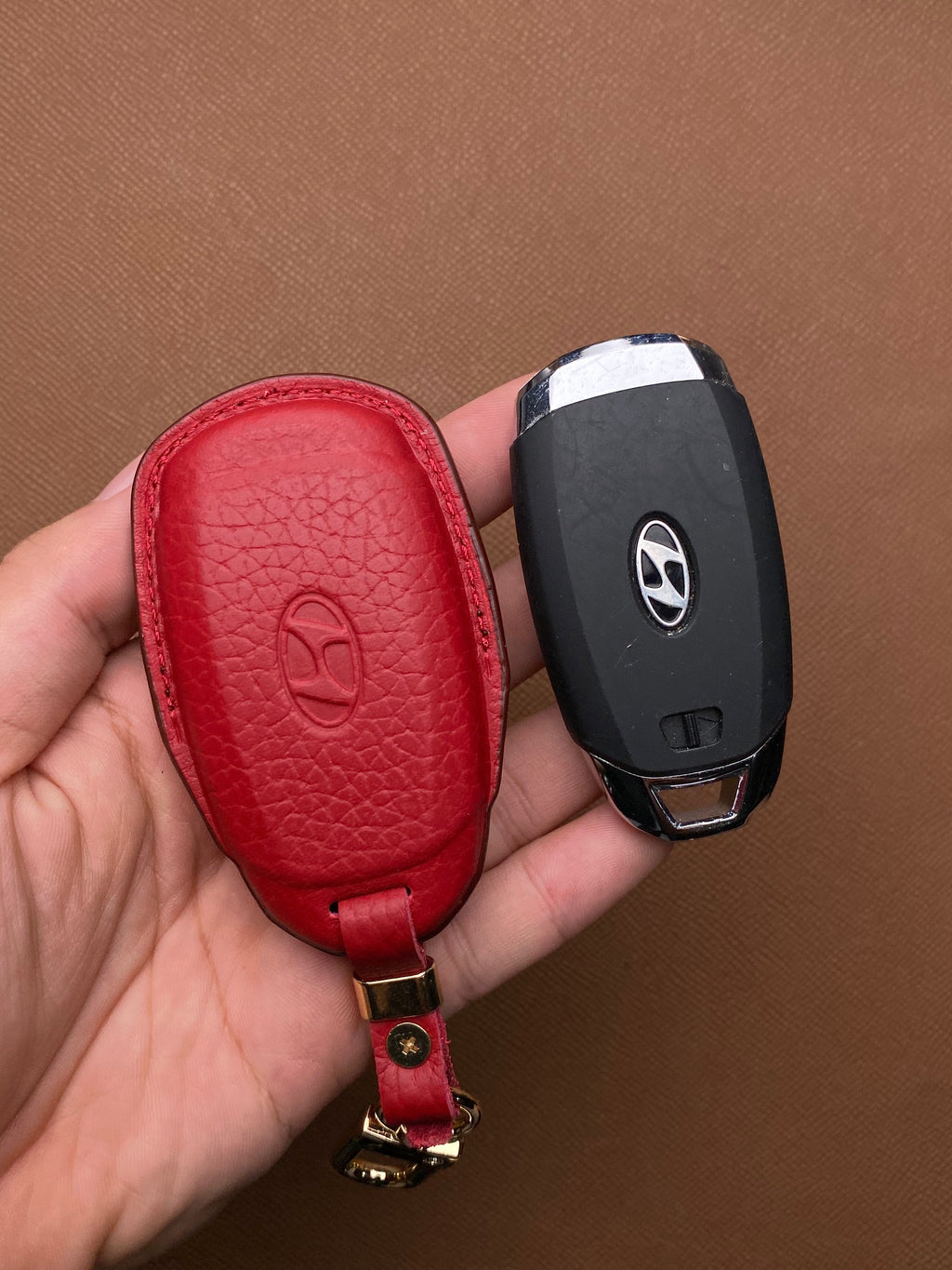 Leather Car Key Case for Hyundai Elantra (2023), Accent (2021-2023) - HUYD4