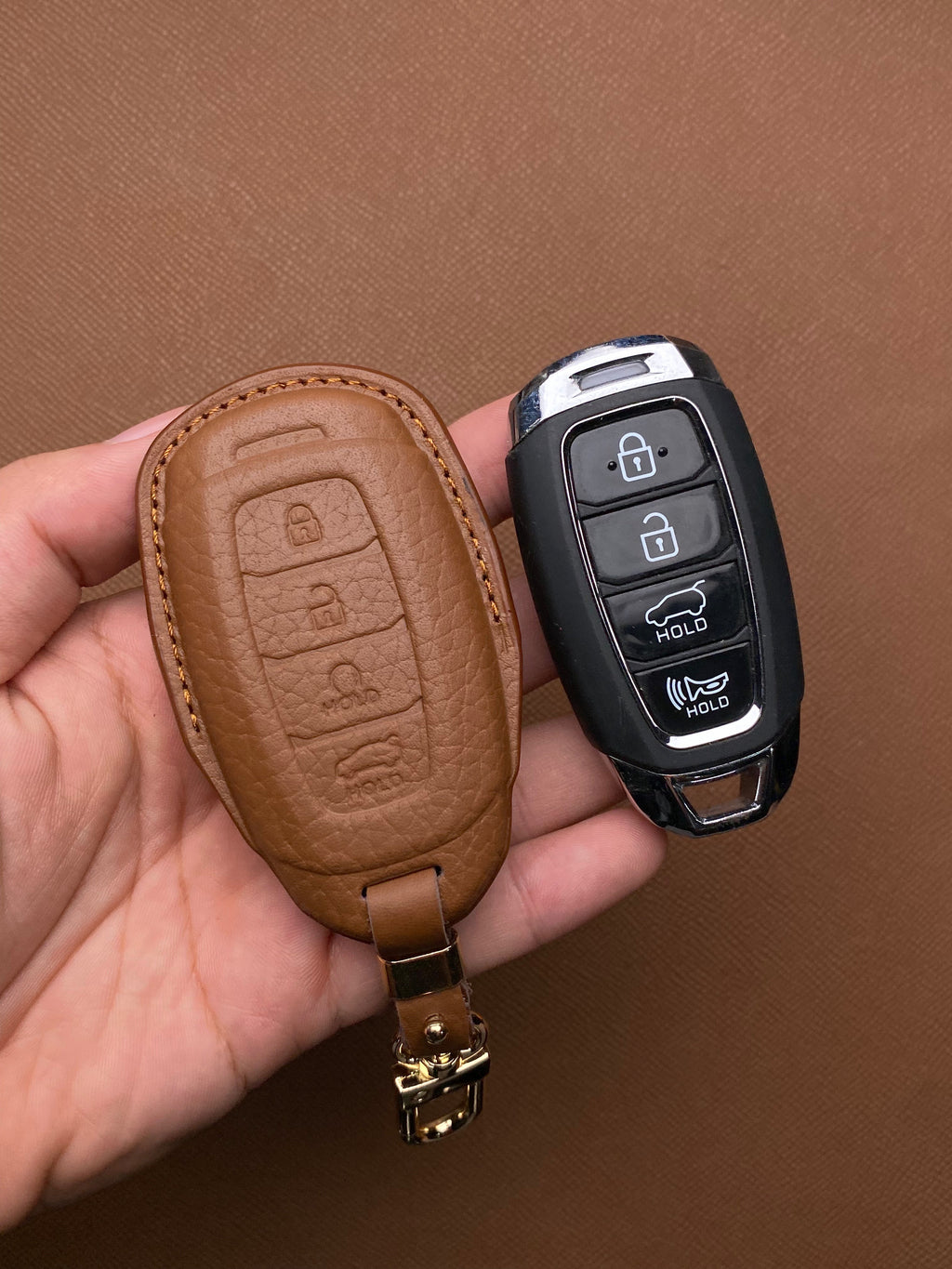 Leather Car Key Case for Hyundai Elantra (2023), Accent (2021-2023) - HUYD4