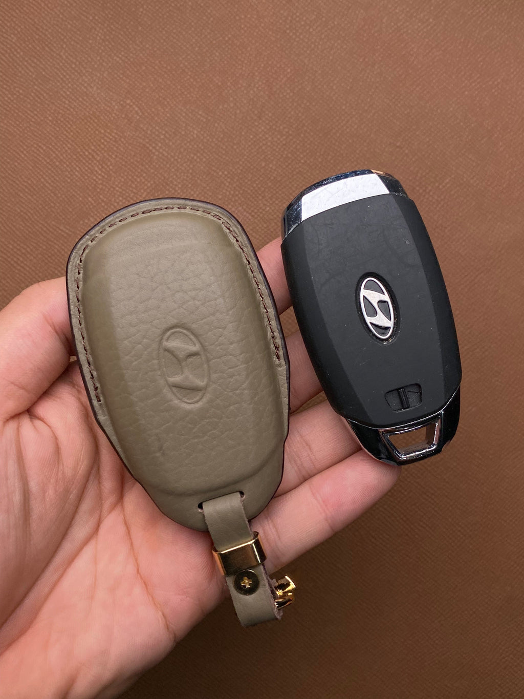 Leather Car Key Case for Hyundai Elantra (2023), Accent (2021-2023) - HUYD4
