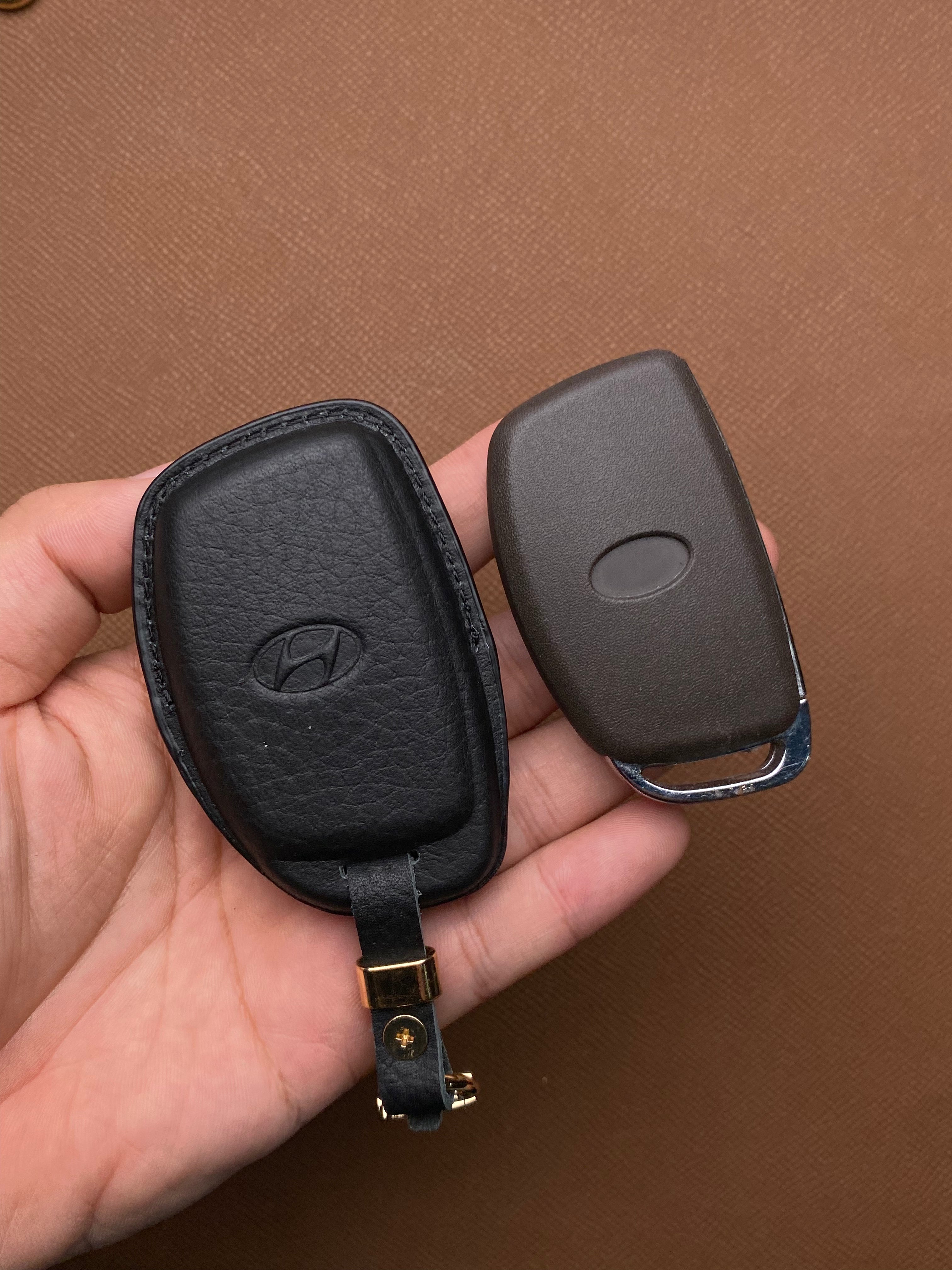 Leather Car Key Case for Hyundai Tucson, i10, Elantra (2018-2021) - HUYC3