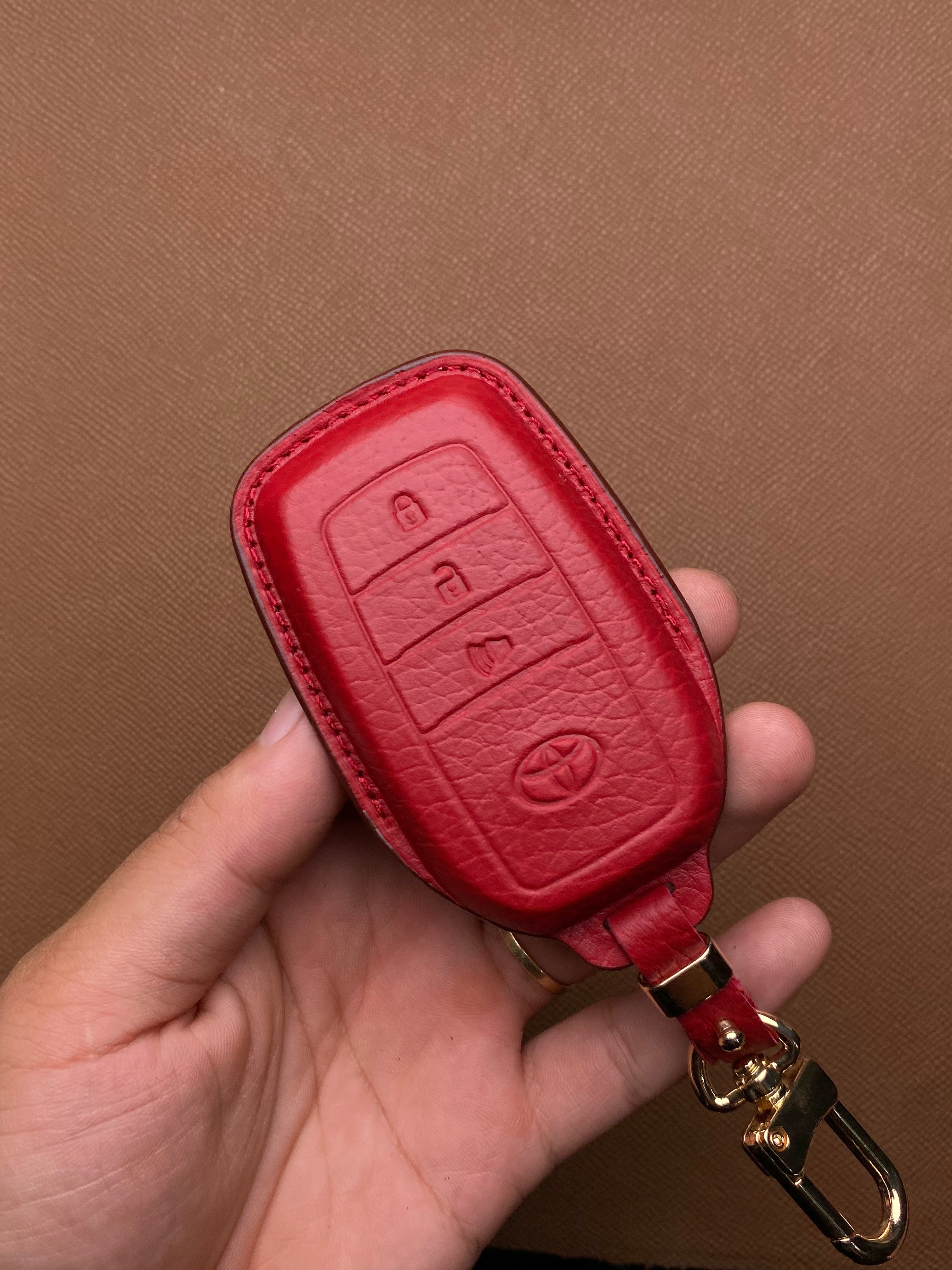 Leather Key Case for Toyota CROSS, Altis (2022-2023) - D3.LOA