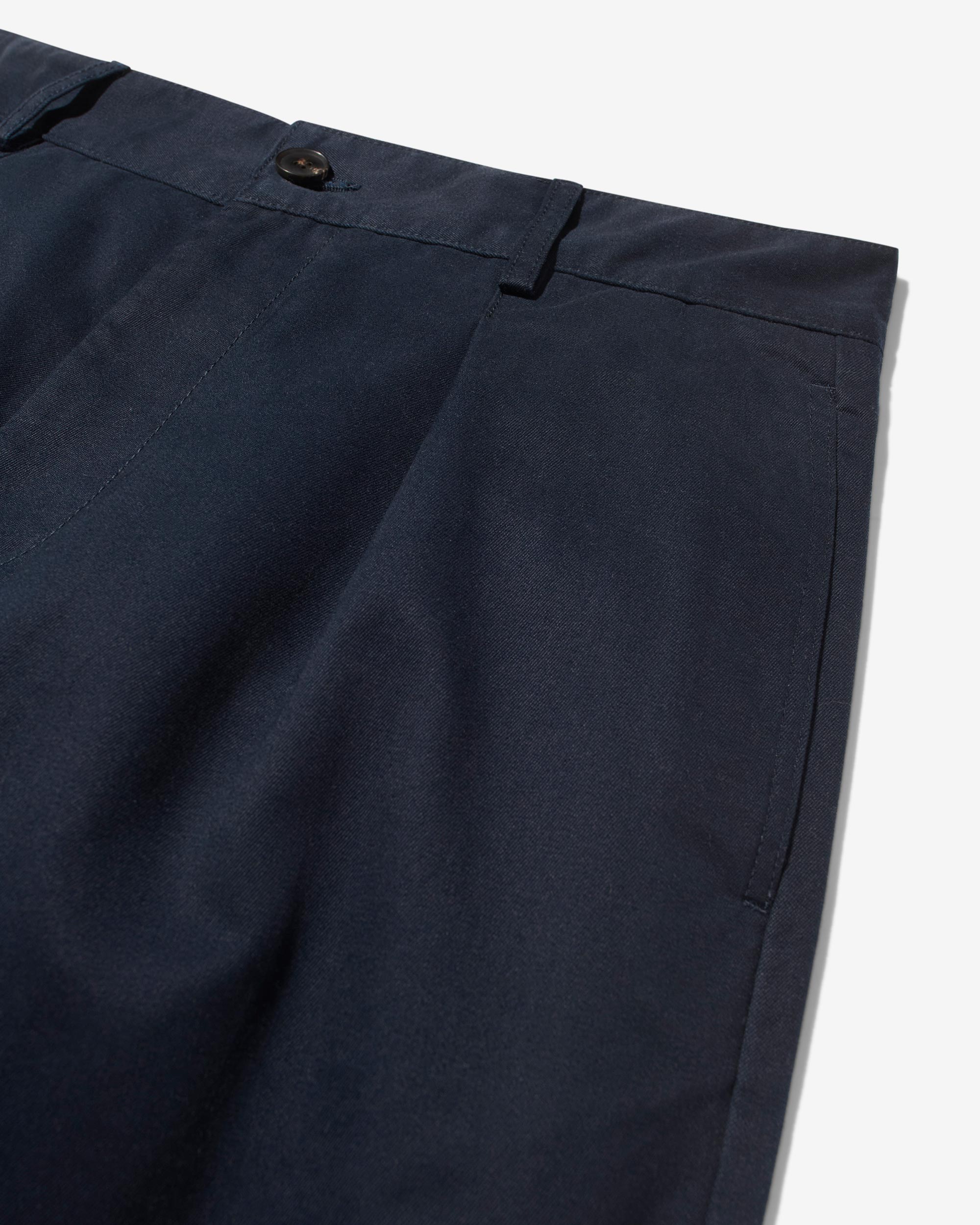 Single-Pleat Baggy Pant