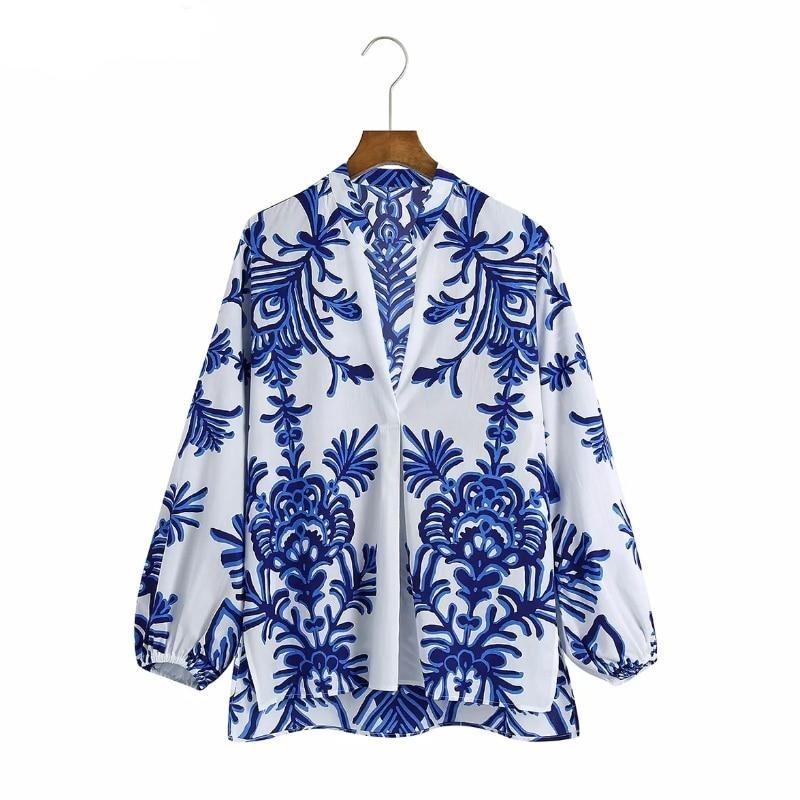 Vintage Blue Totem Floral