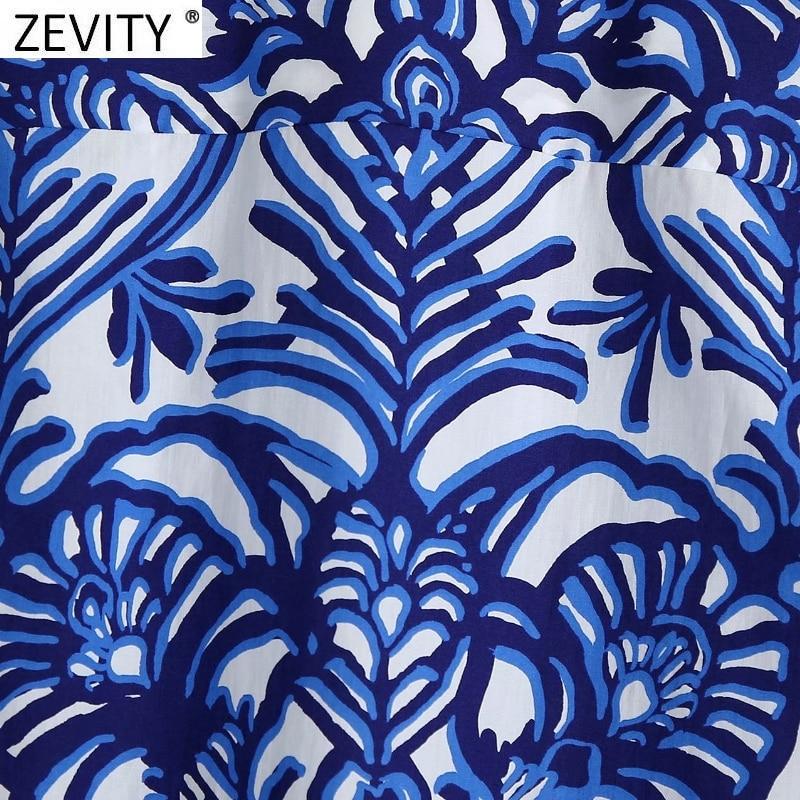 Vintage Blue Totem Floral